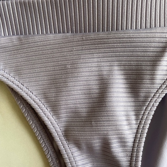 LA Hearts Pacsun two-piece bikini - Picture 4 of 7